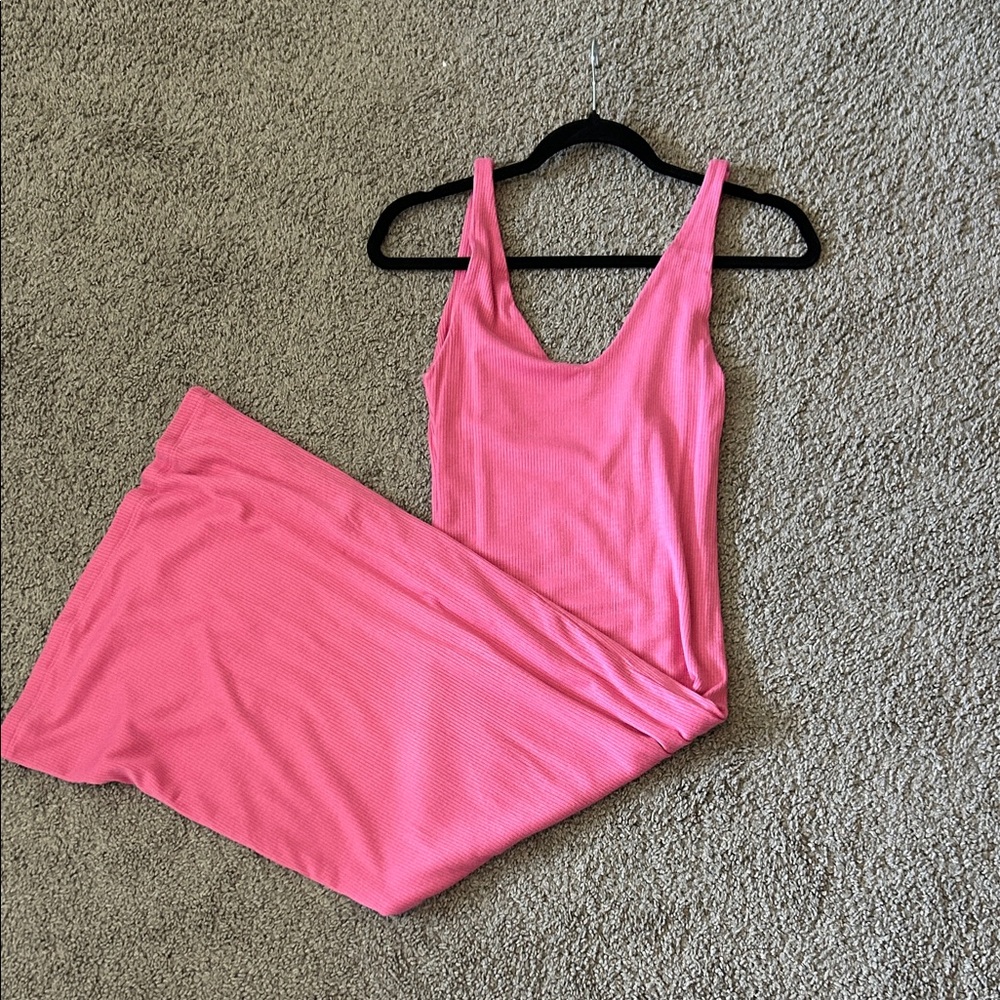 Skatie Vibrant Pink Maxi